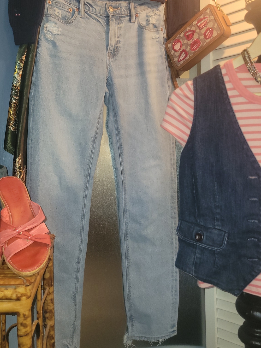 Size 02 X-long American Eagle Outfitters Favorite 90'S Straight Leg Jeans